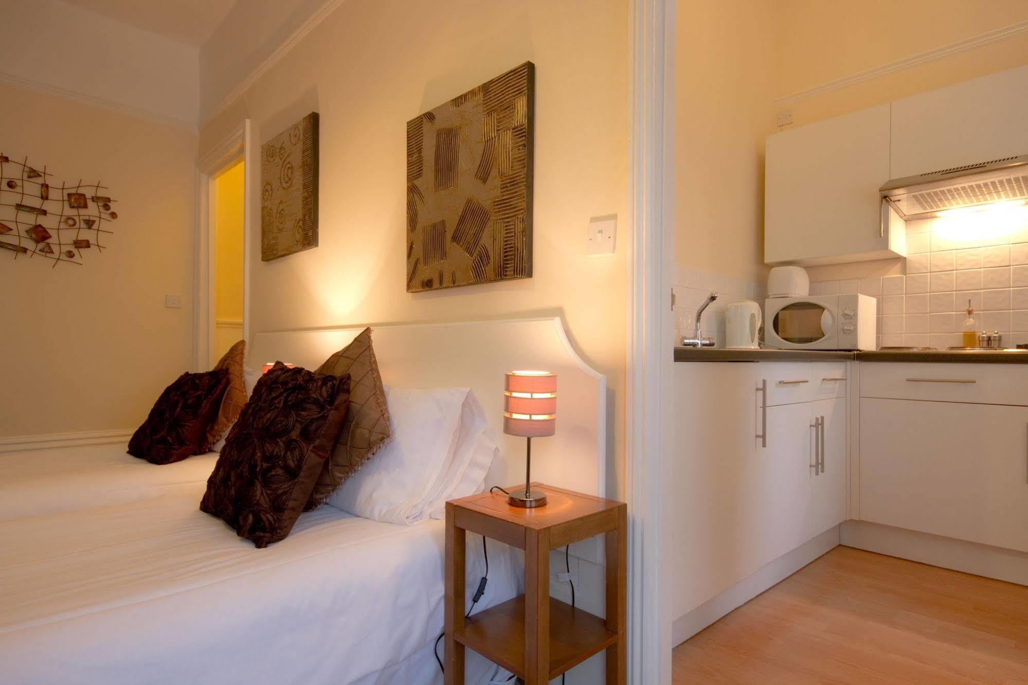 The Guesthouse East Ήστμπορν Εξωτερικό φωτογραφία